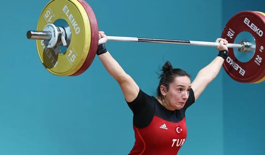 Nuray Güngör'den 2 gümüş, 1 bronz madalya sevinci