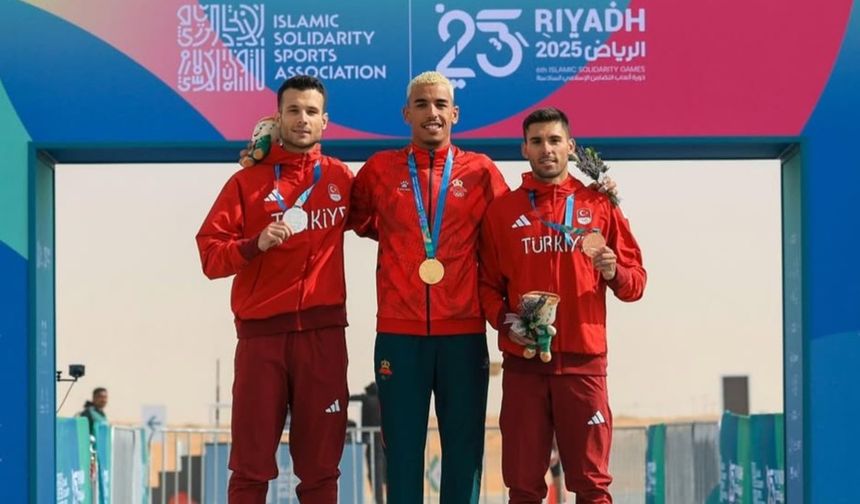 Duatlonda Çifte Madalya: Triatletlerimizden Büyük Başarı