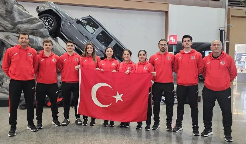 Badminton’da Ay-Yıldızlı Raketler Tokyo Deaflympics Yolcusu
