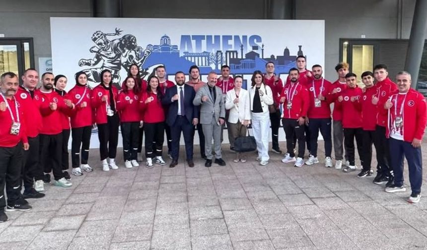 Muaythai Avrupa Şampiyonası’nda 17 Madalya Gururu