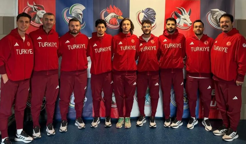 Short Track Bayrak Takımımız Dünya Kupası’nda yarı finalde