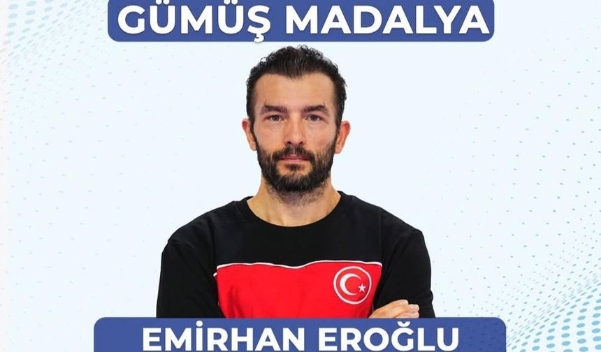 Emirhan Eroğlu Deaflympics’te Gümüşle Parladı