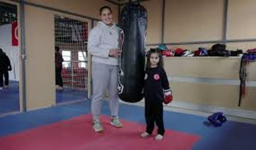 5 Yaşındaki Belinay, Wushu’da Türkiye 3’üncüsü Oldu