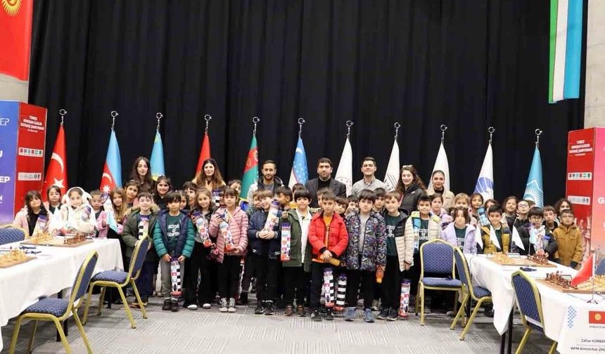 Gaziantep’te Satranç ve Bilim Dolu Öğrenci Buluşması