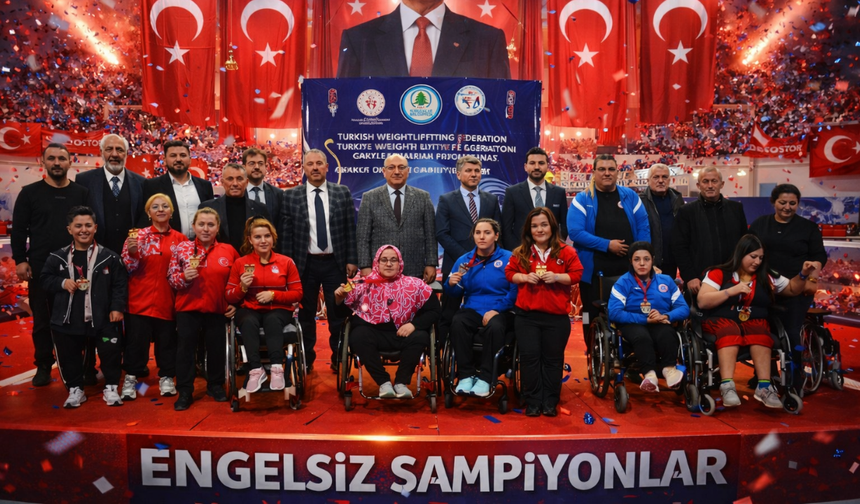 2026’nın İlk Halter Şampiyonası Pursaklar’da Yapıldı