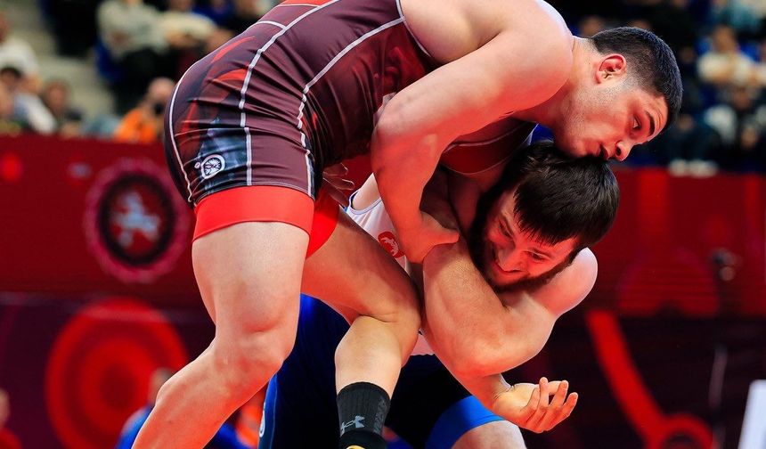 Türk Genç Güreşçiler Turnuvaya Damga Vurdu