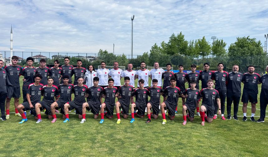 Ay-yıldızlılar Romanya yolculuğu öncesi çalışıyor