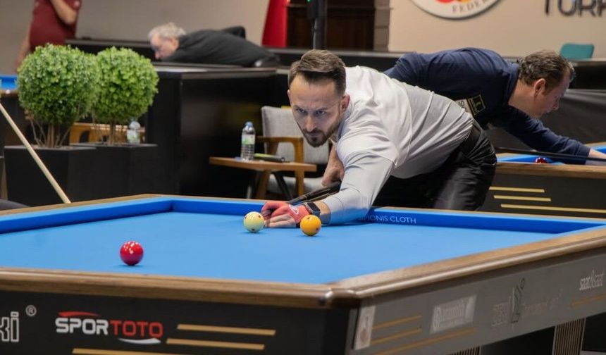 3 Bant Bilardo Dünya Kupası Türkiye'de başladı