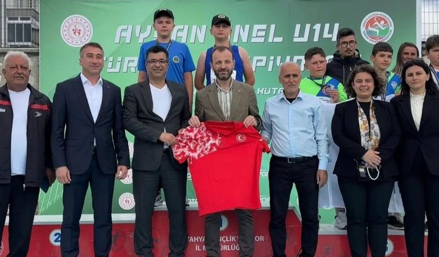 Aycan Önel U14 Şampiyonası'nda ilk gün tamamlandı
