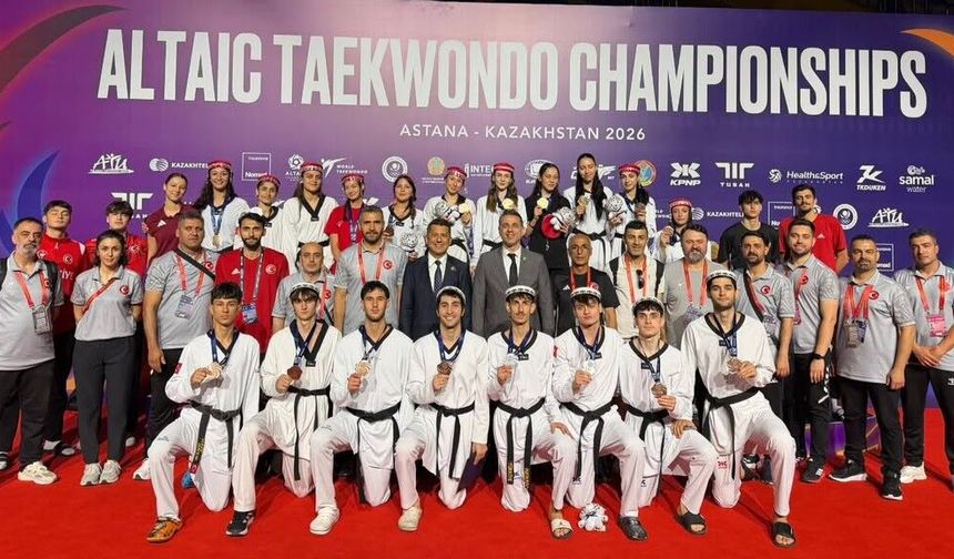 Altay Taekwondo Şampiyonası'nda Türkiye'den 19 madalya