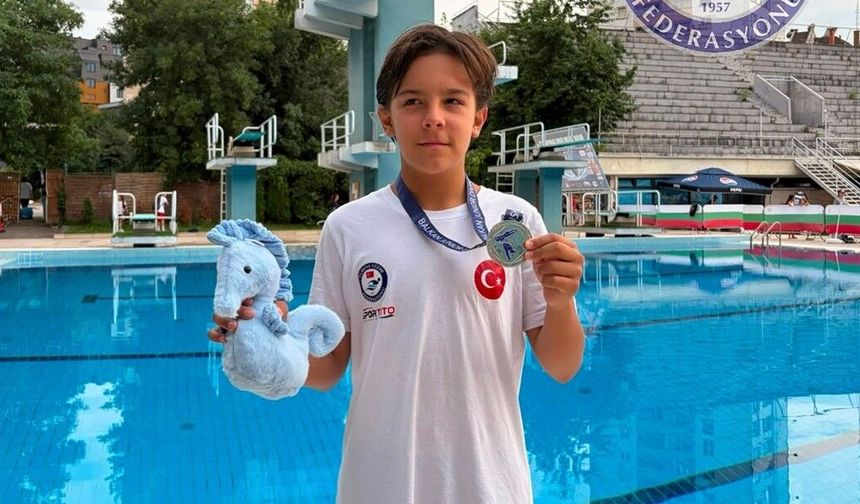 Derek Ülman Balkan Şampiyonası'nda Gümüş Kazandı