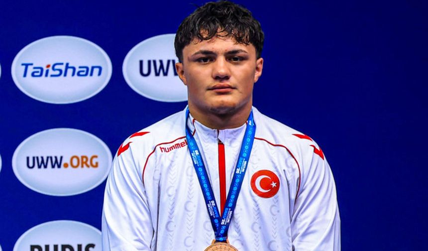 Yusuf Yaser Aksu U17 Dünya'da Bronz Madalya Kazandı