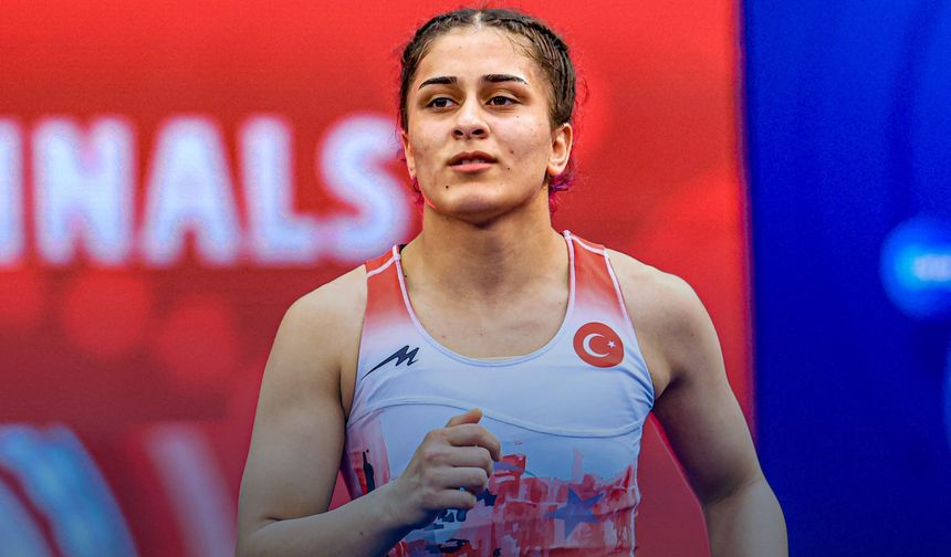 Özdenur Özmez U17 Dünya Şampiyonu Oldu