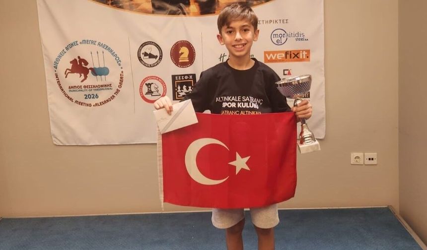Türk Satranççılardan Selanik’te İki Şampiyonluk