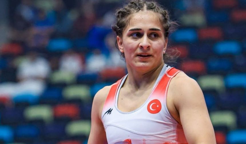 Özdenur Özmez U20 Dünya Güreş Şampiyonası’nda Bronz Aldı
