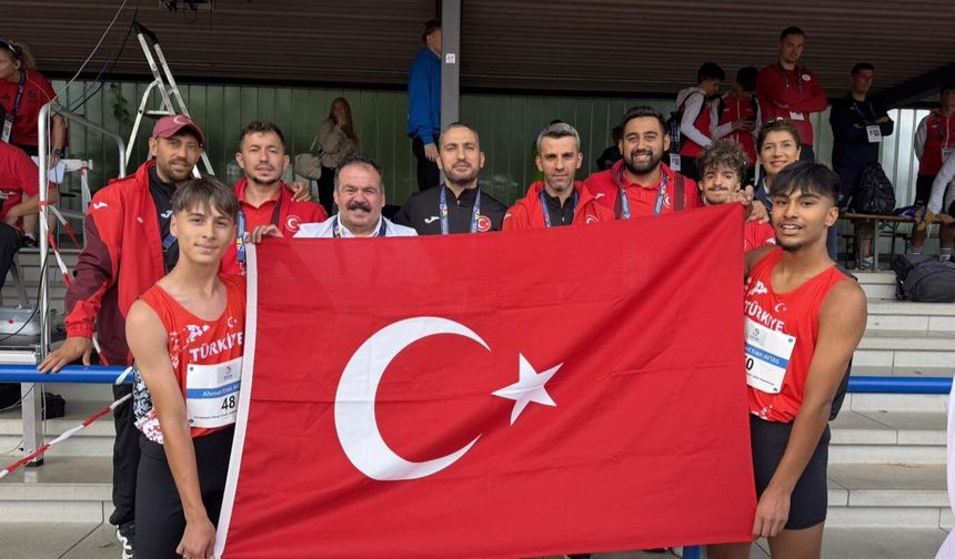 100 Metrede Çifte Madalya: Aytaş ve Akdağ Kürsüde