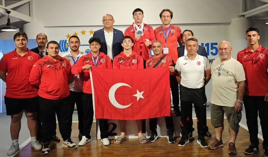Yiğithan Eroğlu Avrupa İkinciliğine Üç Gümüşle Ulaştı