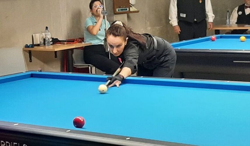 Gülşen Degener ve Güzin Müjde Karakaşlı Çeyrek Finalde