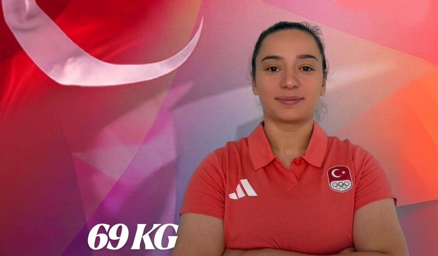 Nuray Güngör’den Taranto’da 124 Kiloluk Bronz