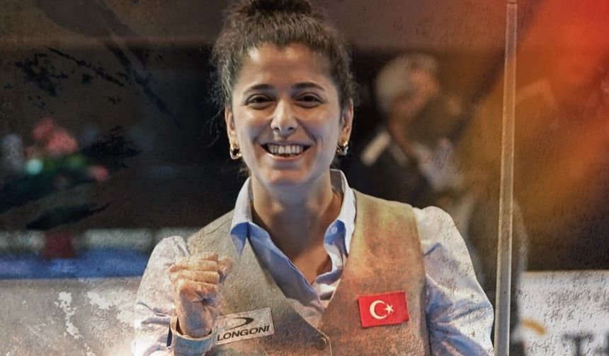 Güzin Müjde Karakaşlı 3 Bantta Dünya Şampiyonu Oldu