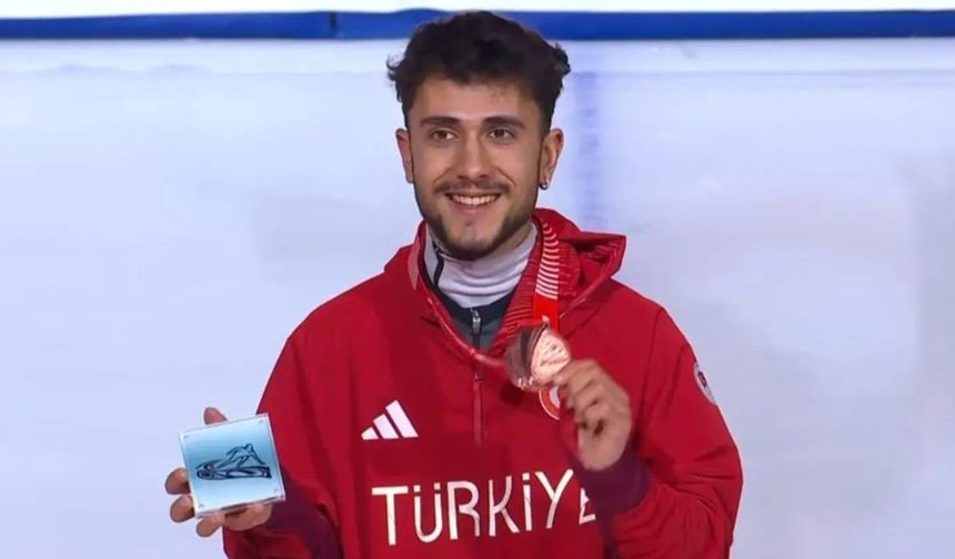 Furkan Akar Kanada'da 500 Metrede Bronz Madalya Kazandı